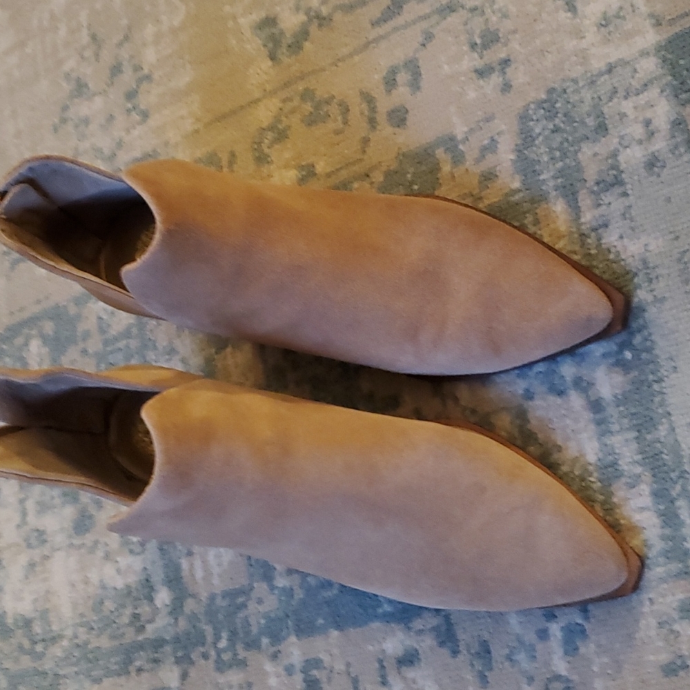 Vince Camuto booties